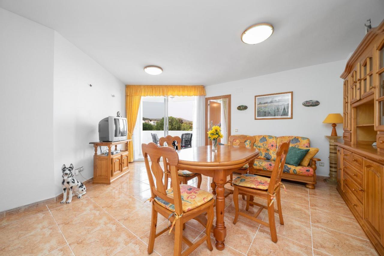 Beach Apartment Calafell Center With Parking Buitenkant foto